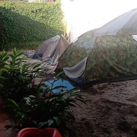 Hostel Elephant Del Mar Гуаружа Экстерьер фото